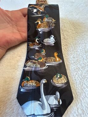 🎁3 for $30 - Ducks & Swans Necktie